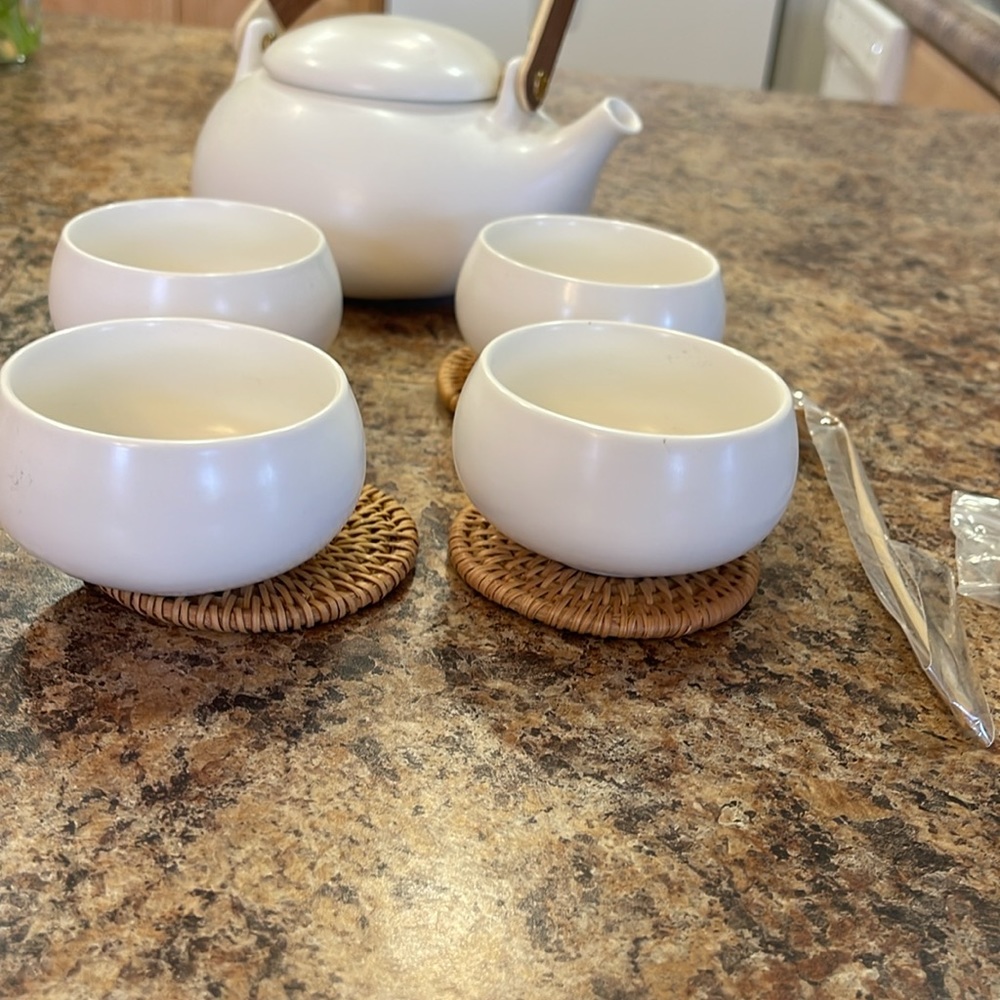 Ceramic Teapot Set - Picture 9 of 10